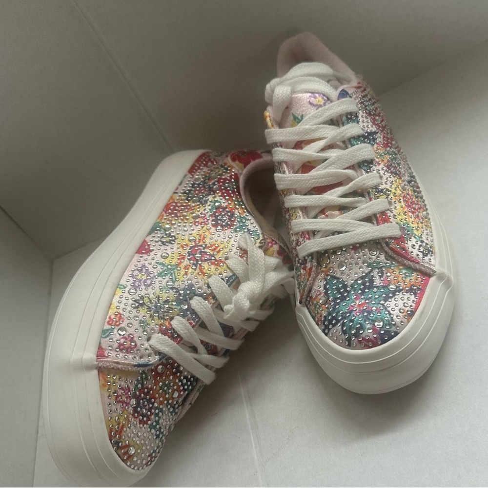 Sugar Women's Multicolor Floral Sneakers zise 6M - Picture 4 of 9